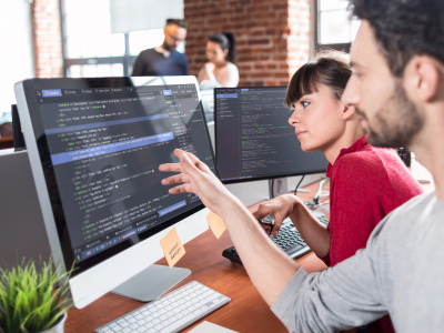 Vývoj a nasadenie internetových aplikácií